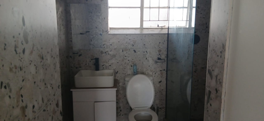 1 Bedroom Property for Sale in Quigney Eastern Cape